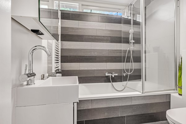Medium property photo - Doesburgstraat 67, 5043 GB Tilburg